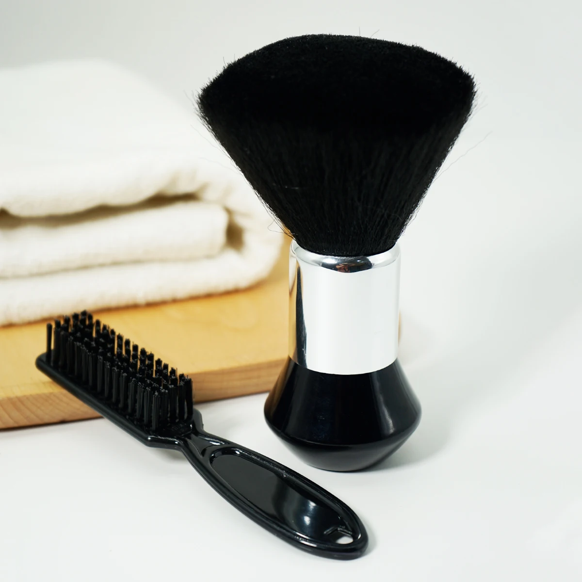 ปัตตาเลี่ยนผม น้ํายาทําความสะอ - Hair Clipper บทวิจารณ์และราคา
